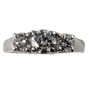 Vintage 14 Karat White Gold Past, Present & Future Diamond Ring Size 6.75 #16984